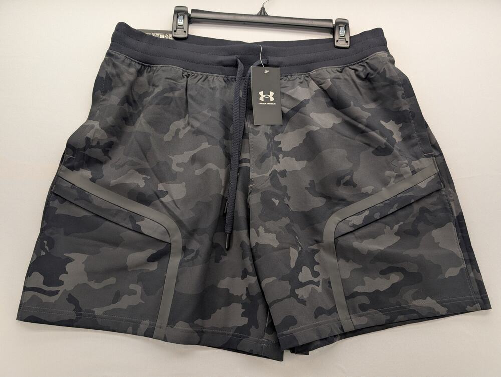 NWT Under Armour Men's UA Sportwear Woven Cargo Shorts in Black Camo sz XL